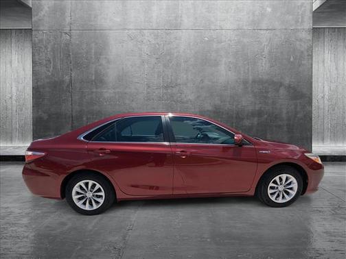 2017 Toyota Camry Hybrid LE