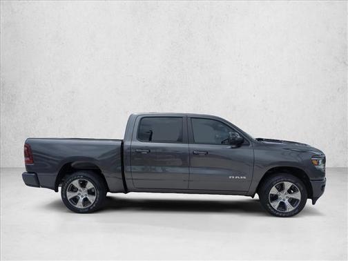 Granite Crystal Metallic Clearcoat 2024 RAM 1500 Laramie