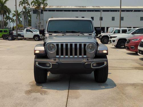 2019 Jeep Wrangler Unlimited Sahara