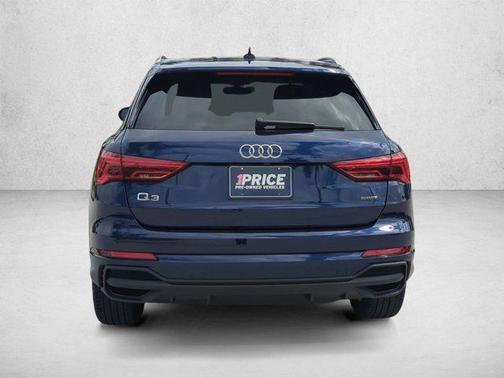 Navarra Blue Metallic 2025 Audi Q3 Premium 45 TFSI S line quattro Tiptronic