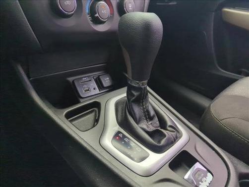 2017 Jeep Cherokee Sport