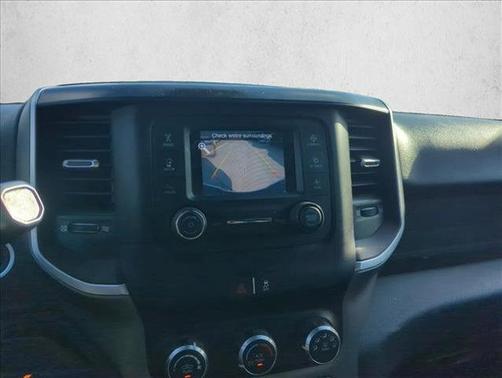 2021 RAM 2500 Big Horn Crew Cab 4x4 8' Box