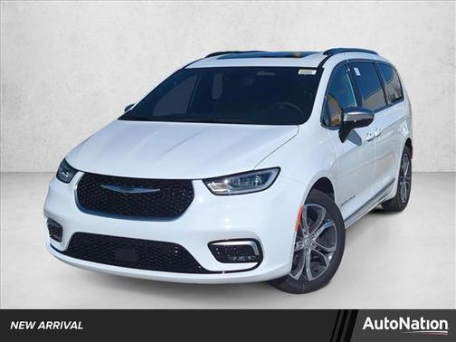 2026 Chrysler Pacifica L