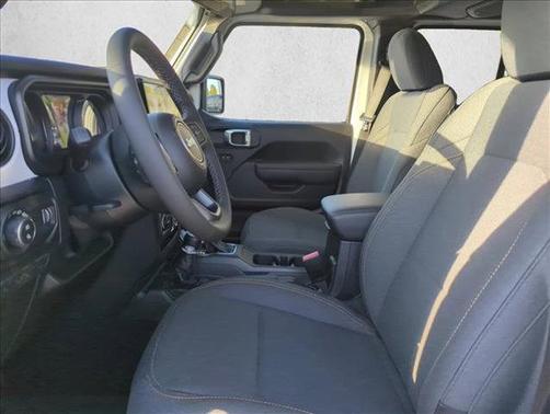 2025 Jeep Gladiator Sport S