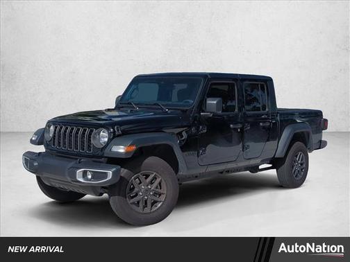 Black Clearcoat 2025 Jeep Gladiator Sport S
