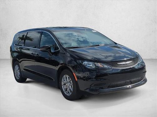 2026 Chrysler Voyager LX