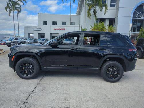 2025 Jeep Grand Cherokee Altitude