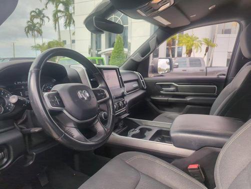 Bright White Clearcoat 2022 RAM 1500 Big Horn/Lone Star