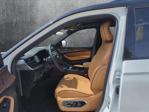 2025 Jeep Grand Cherokee L Summit