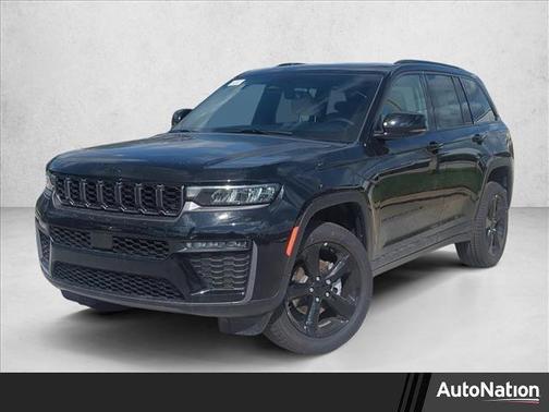 Diamond Black Crystal Pearlcoat 2026 Jeep Grand Cherokee Limited