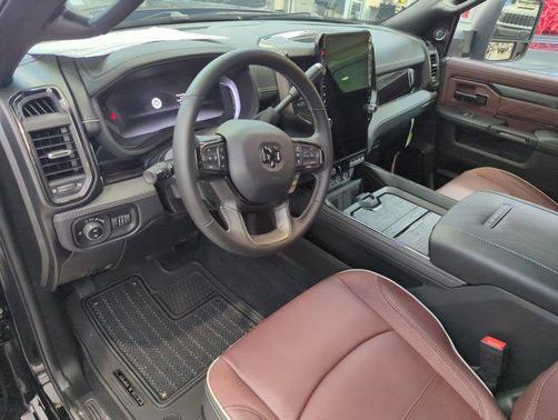 Diamond Black Crystal Pearlcoat 2026 RAM 2500 Limited Mega Cab 4x4 6'4' Box