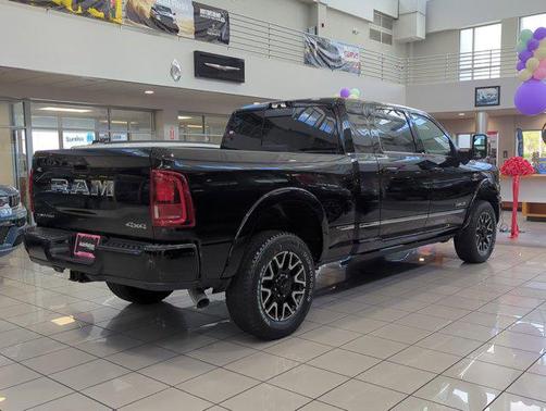 Diamond Black Crystal Pearlcoat 2026 RAM 2500 Limited Mega Cab 4x4 6'4' Box