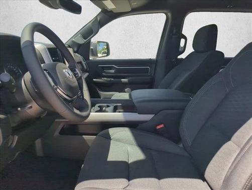 Bright White Clearcoat 2026 RAM 1500 Big Horn/Lone Star