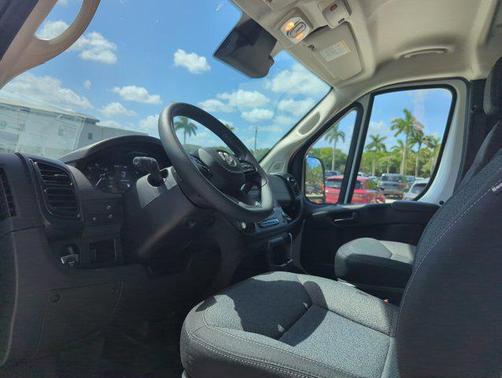 2025 RAM ProMaster 2500 Tradesman