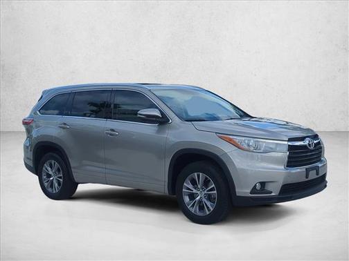 Creme Brulee Mica 2015 Toyota Highlander XLE