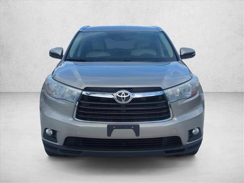 Creme Brulee Mica 2015 Toyota Highlander XLE