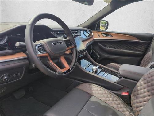 2025 Jeep Grand Cherokee L Summit Reserve