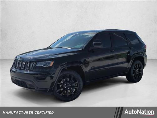 Diamond Black Crystal Pearlcoat 2022 Jeep Grand Cherokee Laredo