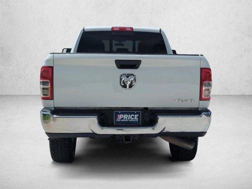 Bright White Clearcoat 2024 RAM 2500 Tradesman Crew Cab 4x4 6'4' Box