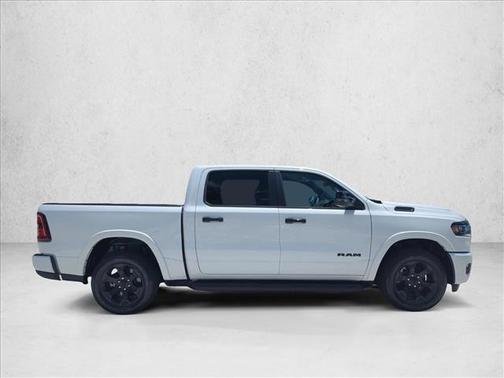 Bright White Clearcoat 2026 RAM 1500 Big Horn/Lone Star