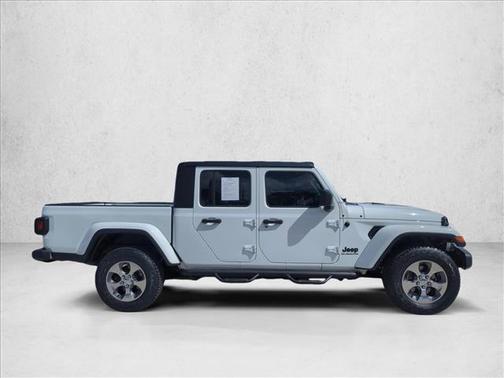 2022 Jeep Gladiator Sport S