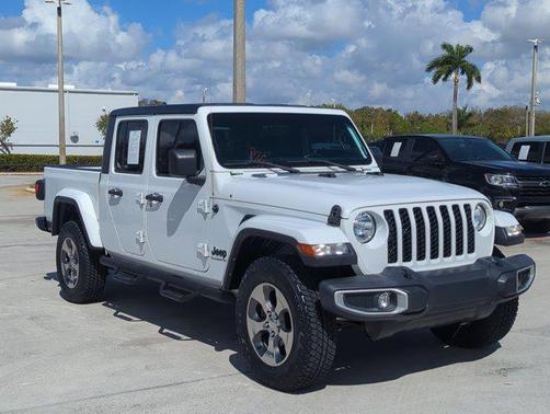 2022 Jeep Gladiator Sport S