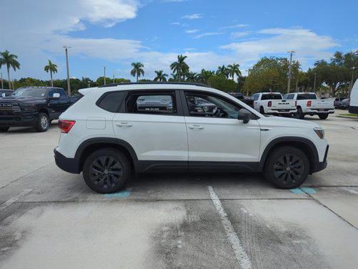 2022 Volkswagen Taos 1.5T S
