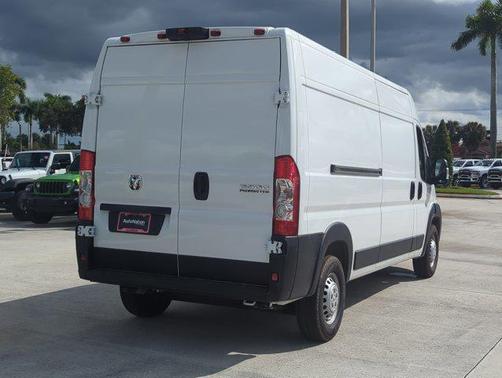 2026 RAM ProMaster 2500 Tradesman