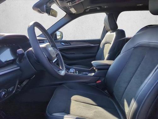 2026 Jeep Grand Cherokee L Altitude