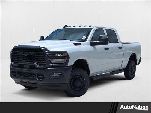 2025 RAM 2500 Tradesman Crew Cab 4x4 6'4' Box
