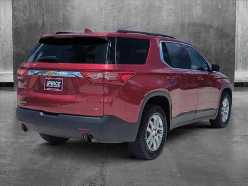 2021 Chevrolet Traverse LT Cloth