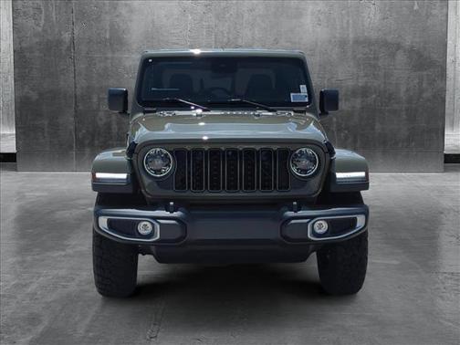 2025 Jeep Gladiator High Tide