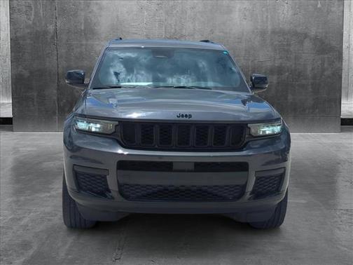 2022 Jeep Grand Cherokee L Altitude