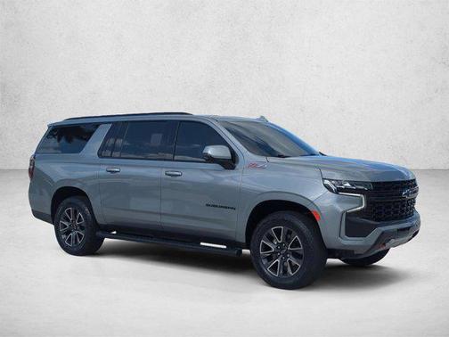 Sterling Gray Metallic 2023 Chevrolet Suburban 4WD Z71