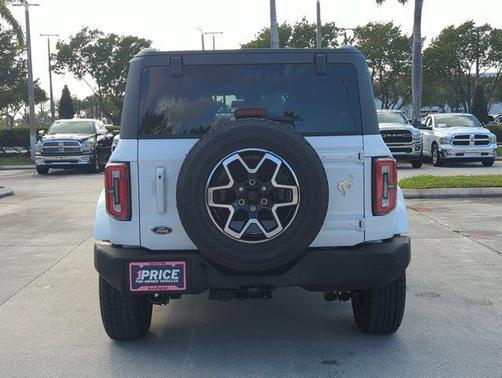 2024 Ford Bronco Outer Banks