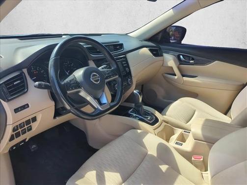 Magnetic Black 2017 Nissan Rogue SV