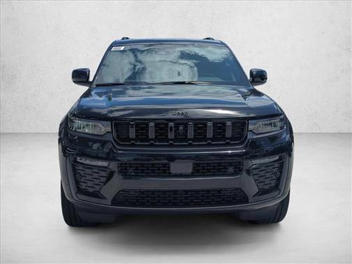 Diamond Black Crystal Pearlcoat 2026 Jeep Grand Cherokee L Limited