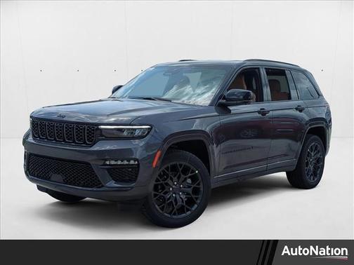 2025 Jeep Grand Cherokee Summit