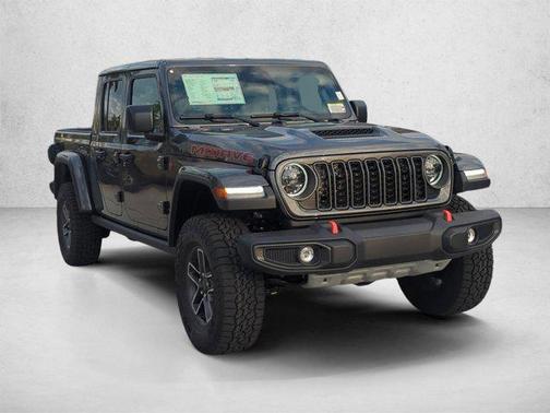 Granite Crystal Metallic Clearcoat 2026 Jeep Gladiator Mojave 4x4