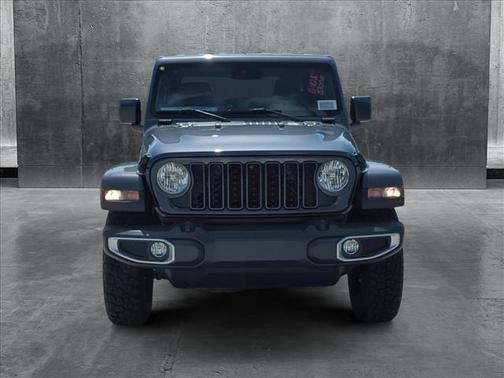 2025 Jeep Gladiator High Tide