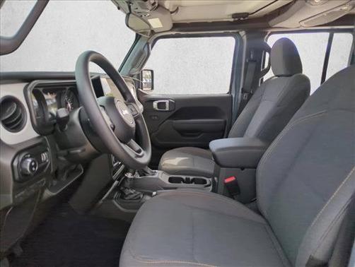 2026 Jeep Gladiator Sport