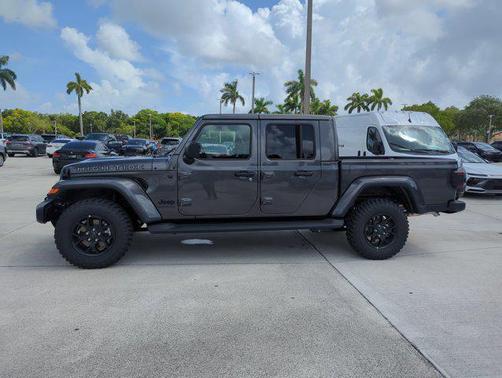 2025 Jeep Gladiator High Tide