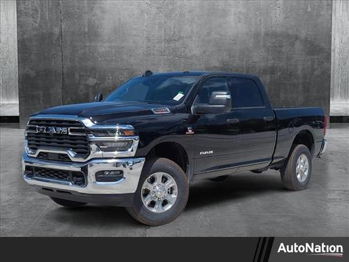 2025 RAM 2500 Big Horn Crew Cab 4x4 6'4' Box