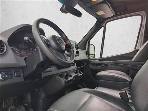 2021 Mercedes-Benz Sprinter 2500 Standard Roof