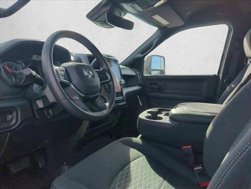 2026 RAM 2500 Tradesman Crew Cab 4x4 6'4' Box