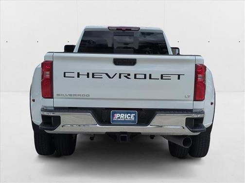2025 Chevrolet Silverado 3500 LT