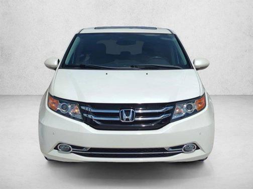 White Diamond Pearl 2016 Honda Odyssey Touring Elite