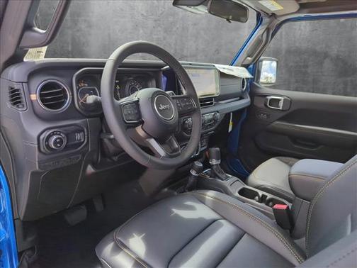 2025 Jeep Gladiator High Tide