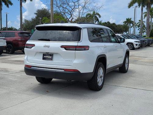 2025 Jeep Grand Cherokee L Laredo