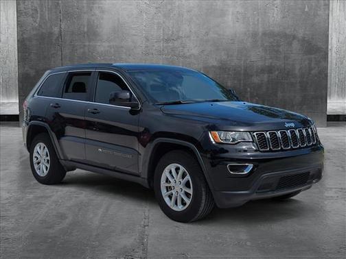 2022 Jeep Grand Cherokee Laredo